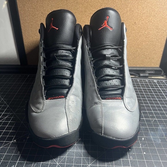 Size 12 - Air Jordan 13 Retro 'Reflective Silver' 696298-023 - Picture 6 of 14